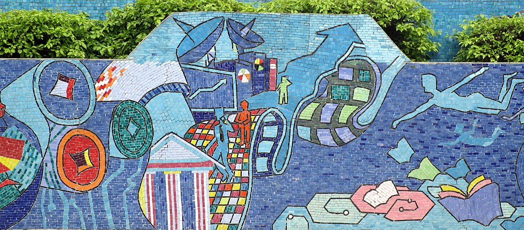 vietnam-hanoi-mosaic-mural-blue-city